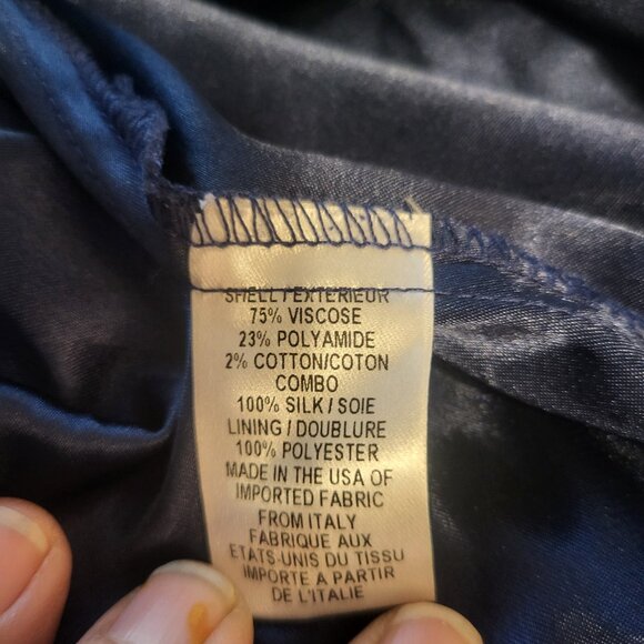 Milly NY Navy sequin embellished Black silk Bow one shoulder Top Viscose size XS - Picture 3 of 10